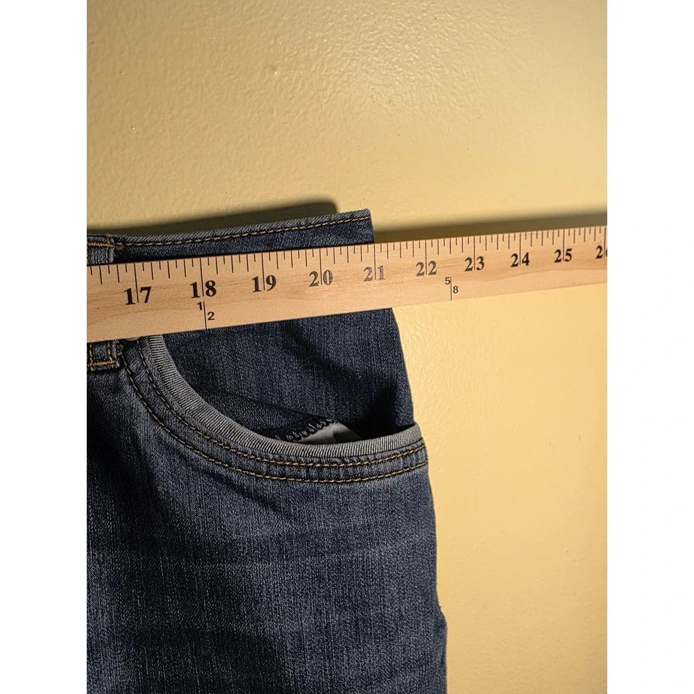 CJ Banks Women 20W Blue Denim Ankle Zip Cropped Jeans Plus Size Medium Wash - Picture 5 of 5